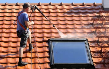 roof cleaning Bampton